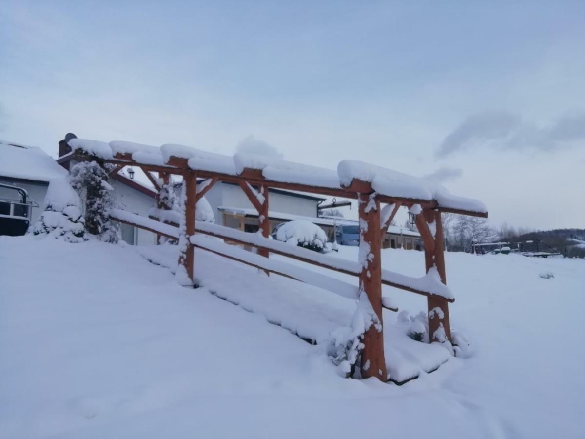 Swiety Spokoj Bieszczady 782-047-324 Ustrzyki Dolne Exterior foto